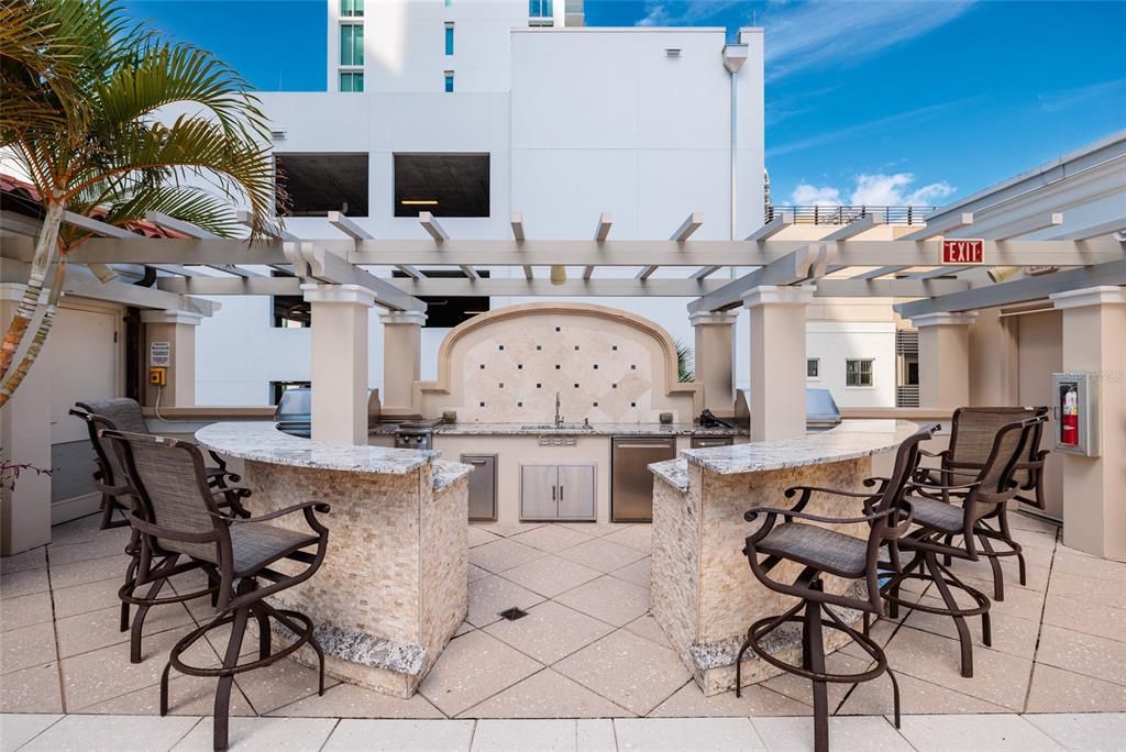 En Venta: $2,095,000 (3 camas, 3 baños, 2736 Pies cuadrados)