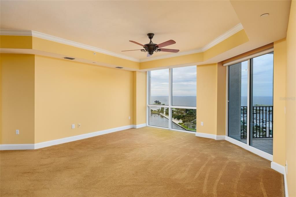 En Venta: $2,095,000 (3 camas, 3 baños, 2736 Pies cuadrados)