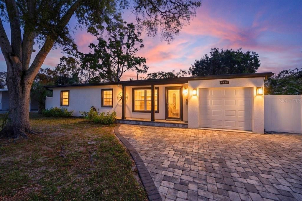 En Venta: $350,000 (3 camas, 1 baños, 1146 Pies cuadrados)
