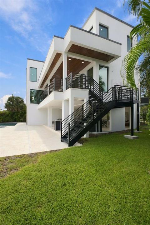 На продажу: $3,395,000 (5 спален, 4 ванн, 4434 Квадратных фут)