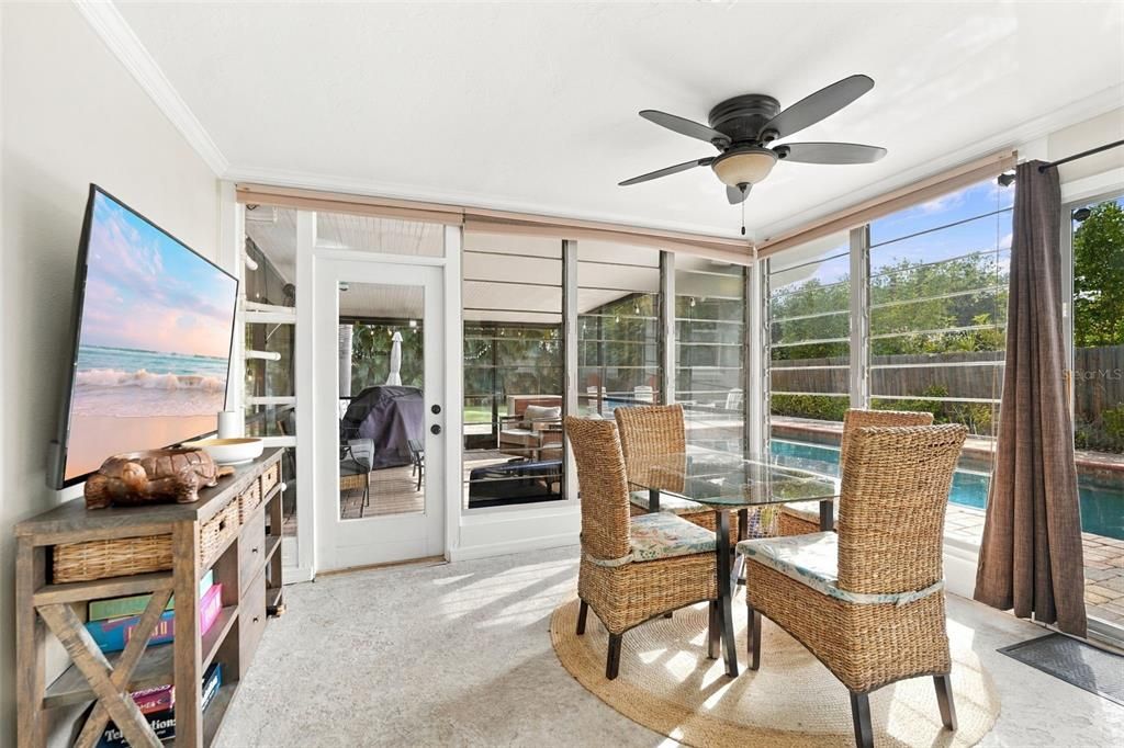 For Sale: $898,000 (3 beds, 2 baths, 1418 Square Feet)
