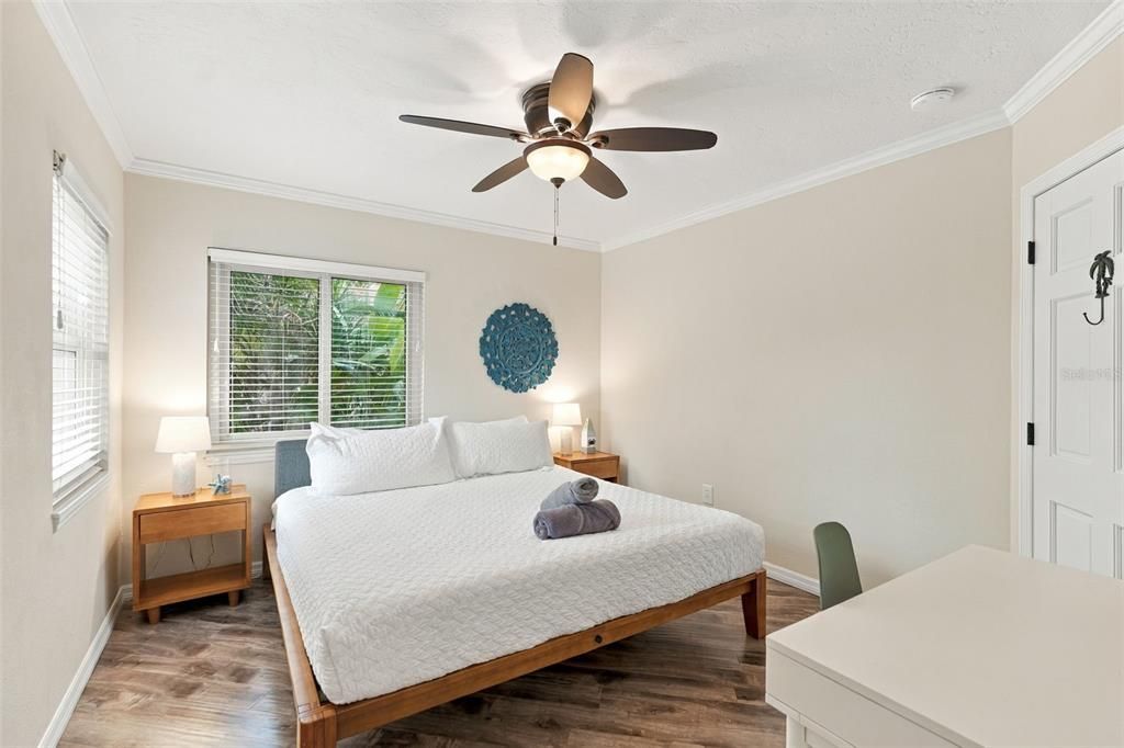 For Sale: $898,000 (3 beds, 2 baths, 1418 Square Feet)