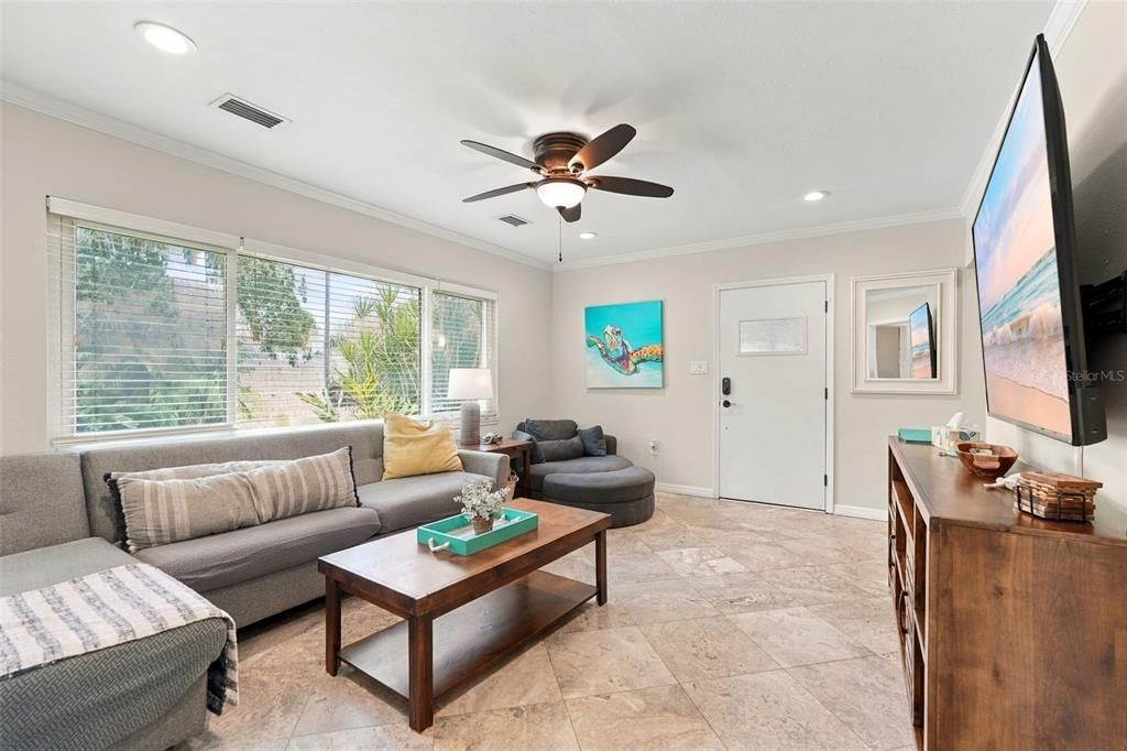 For Sale: $898,000 (3 beds, 2 baths, 1418 Square Feet)