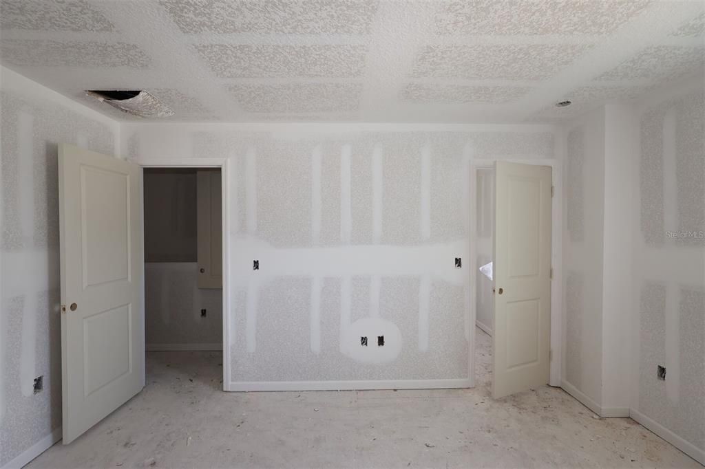 En Venta: $354,990 (3 camas, 2 baños, 1481 Pies cuadrados)