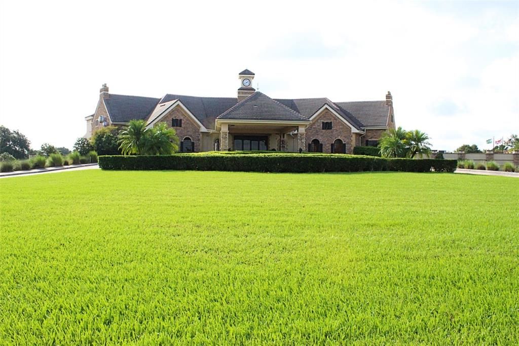 For Sale: $368,000 (3 beds, 2 baths, 1779 Square Feet)