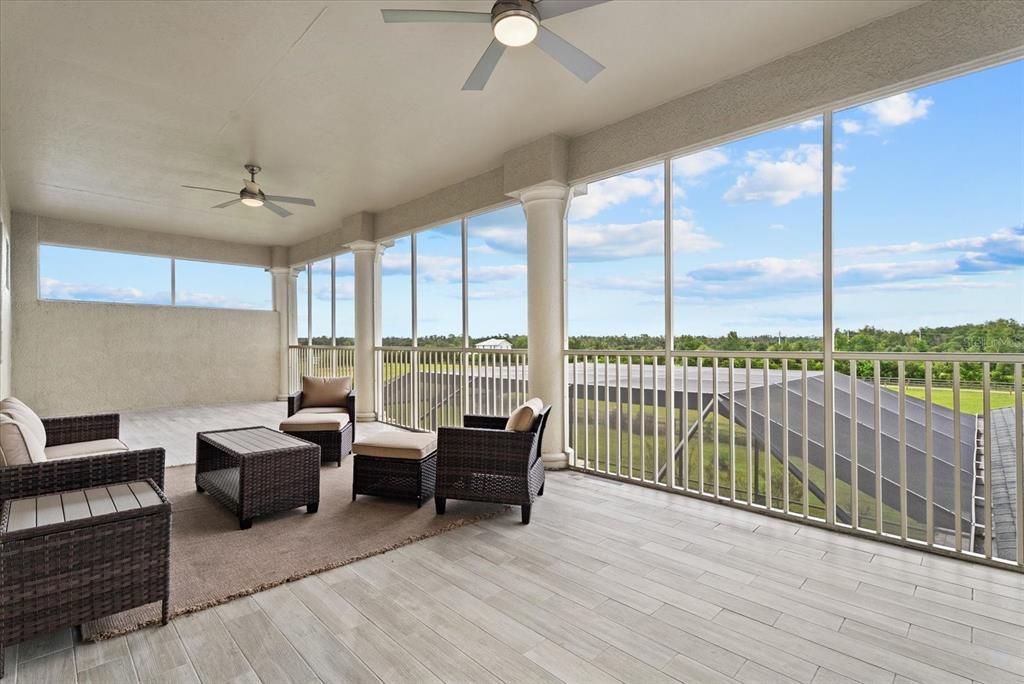 For Sale: $2,300,000 (6 beds, 5 baths, 5200 Square Feet)