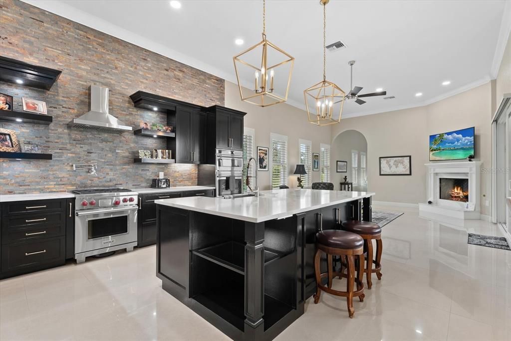 For Sale: $2,300,000 (6 beds, 5 baths, 5200 Square Feet)