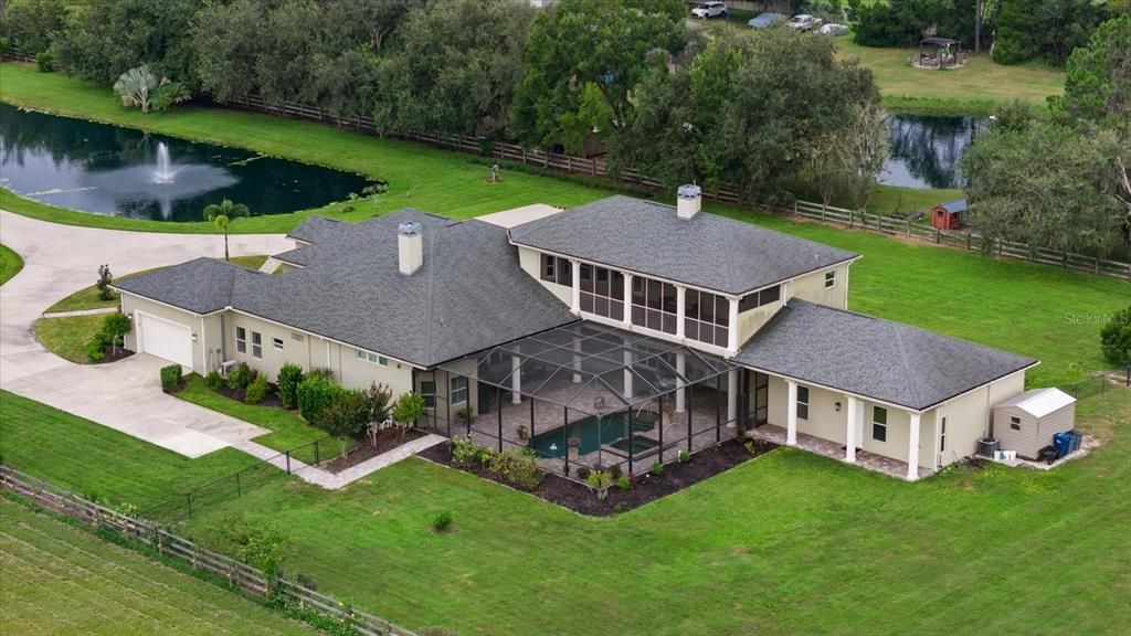 For Sale: $2,300,000 (6 beds, 5 baths, 5200 Square Feet)