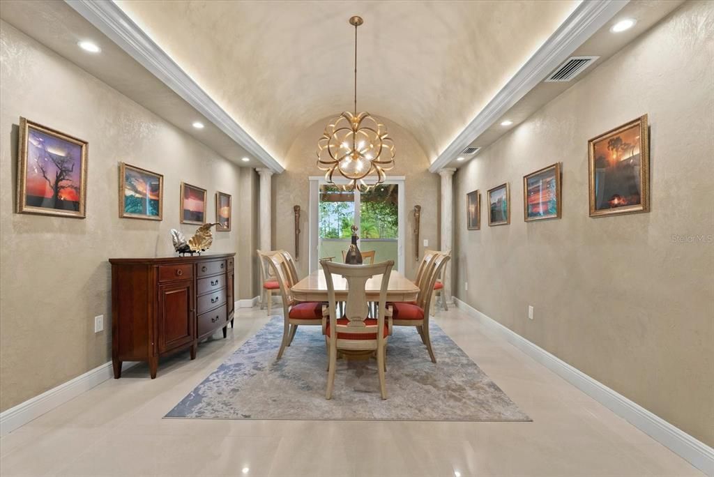 For Sale: $2,300,000 (6 beds, 5 baths, 5200 Square Feet)