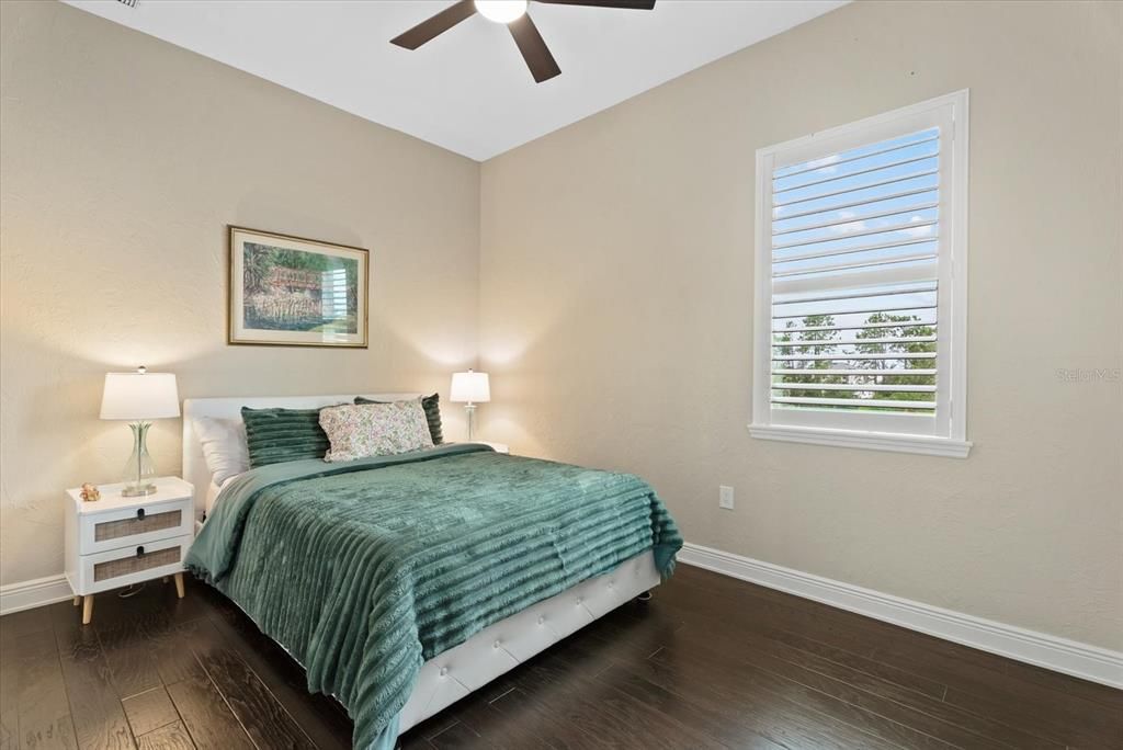 For Sale: $2,300,000 (6 beds, 5 baths, 5200 Square Feet)