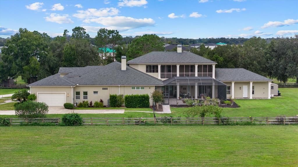 For Sale: $2,300,000 (6 beds, 5 baths, 5200 Square Feet)