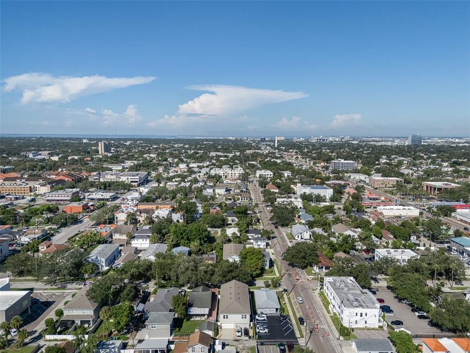 For Sale: $899,900 (4 beds, 3 baths, 2610 Square Feet)