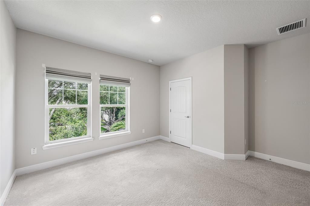 For Sale: $899,900 (4 beds, 3 baths, 2610 Square Feet)