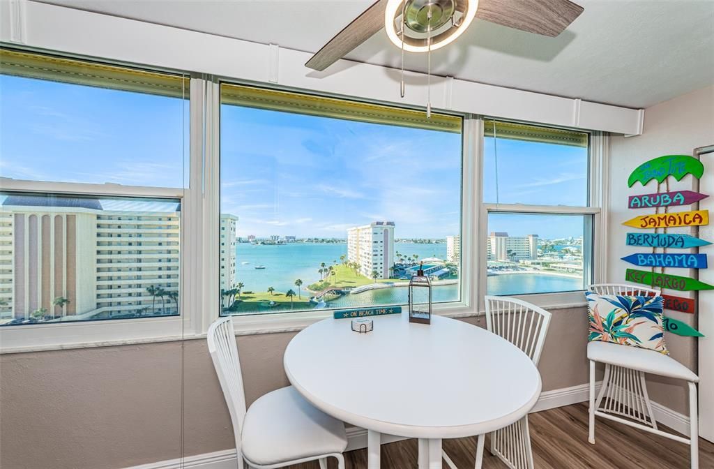 En Venta: $278,900 (2 camas, 2 baños, 1040 Pies cuadrados)