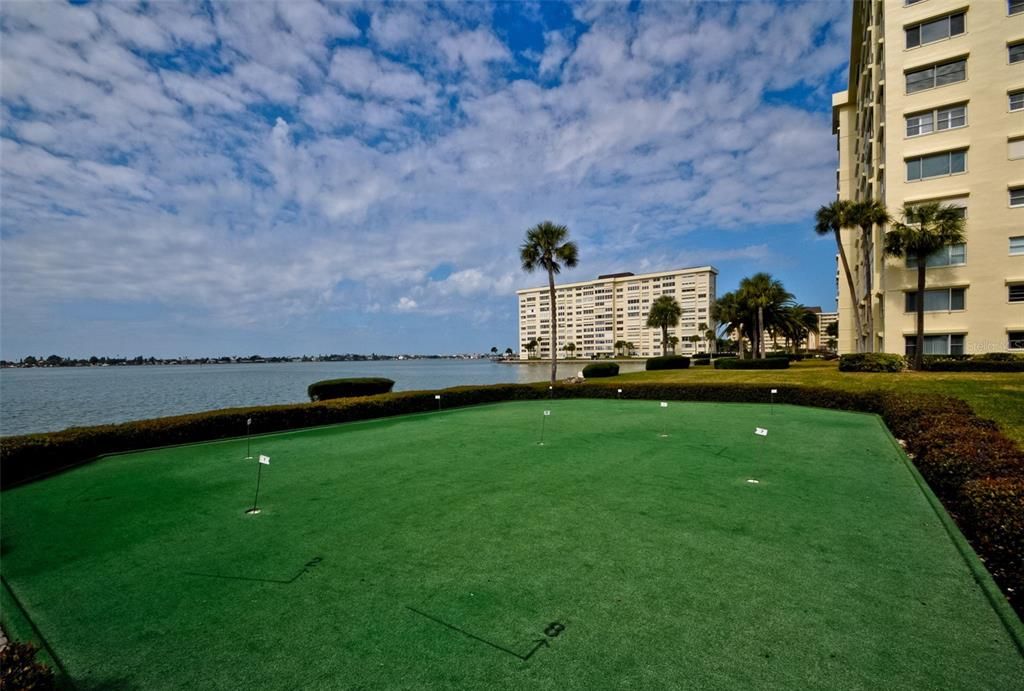 En Venta: $278,900 (2 camas, 2 baños, 1040 Pies cuadrados)