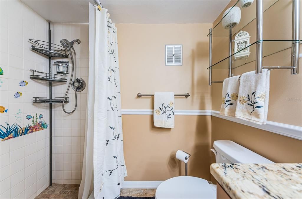 En Venta: $278,900 (2 camas, 2 baños, 1040 Pies cuadrados)