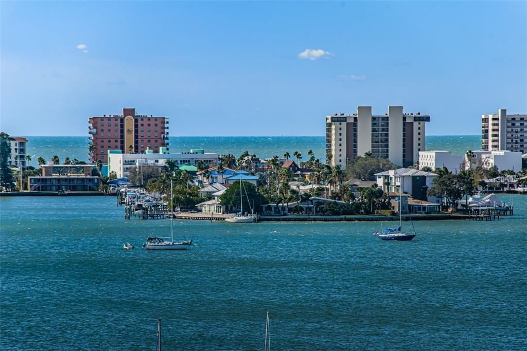 En Venta: $278,900 (2 camas, 2 baños, 1040 Pies cuadrados)