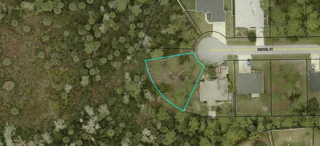На продажу: $81,000 (0.23 acres)