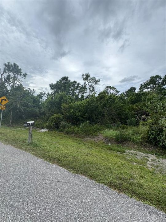En Venta: $69,000 (0.70 acres)