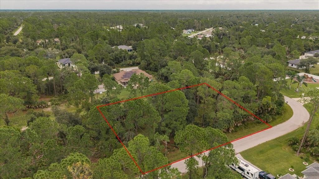 На продажу: $34,900 (0.46 acres)