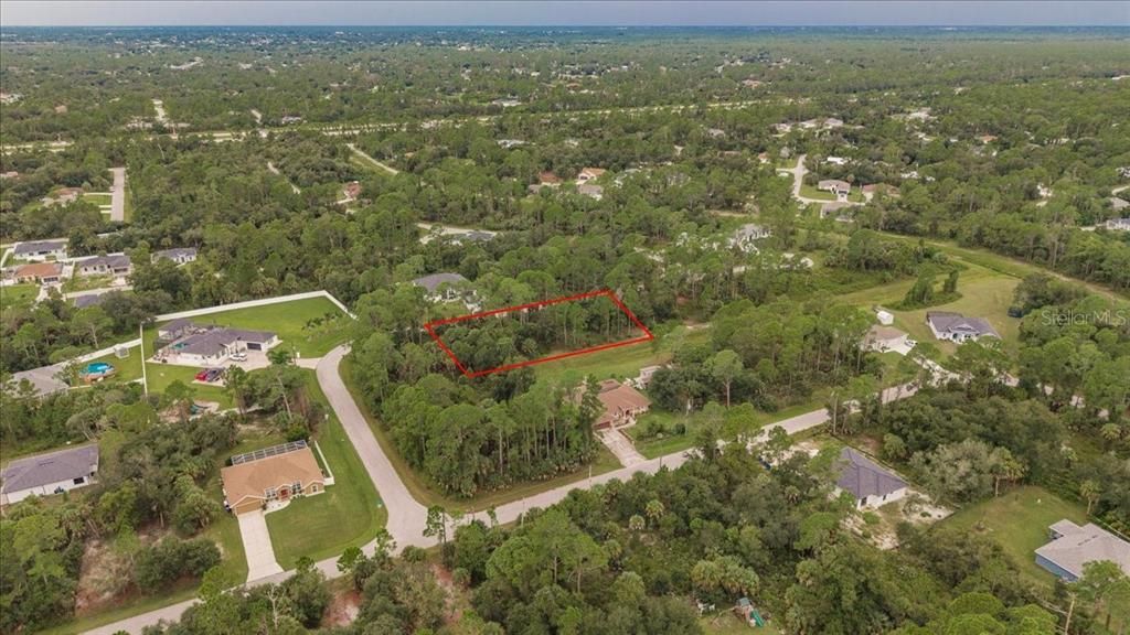 На продажу: $34,900 (0.46 acres)