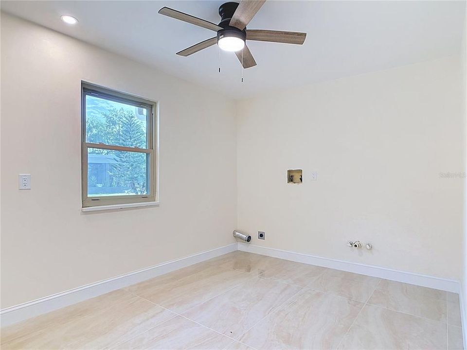 For Sale: $499,900 (3 beds, 2 baths, 2056 Square Feet)