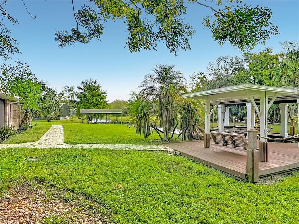 For Sale: $499,900 (3 beds, 2 baths, 2056 Square Feet)