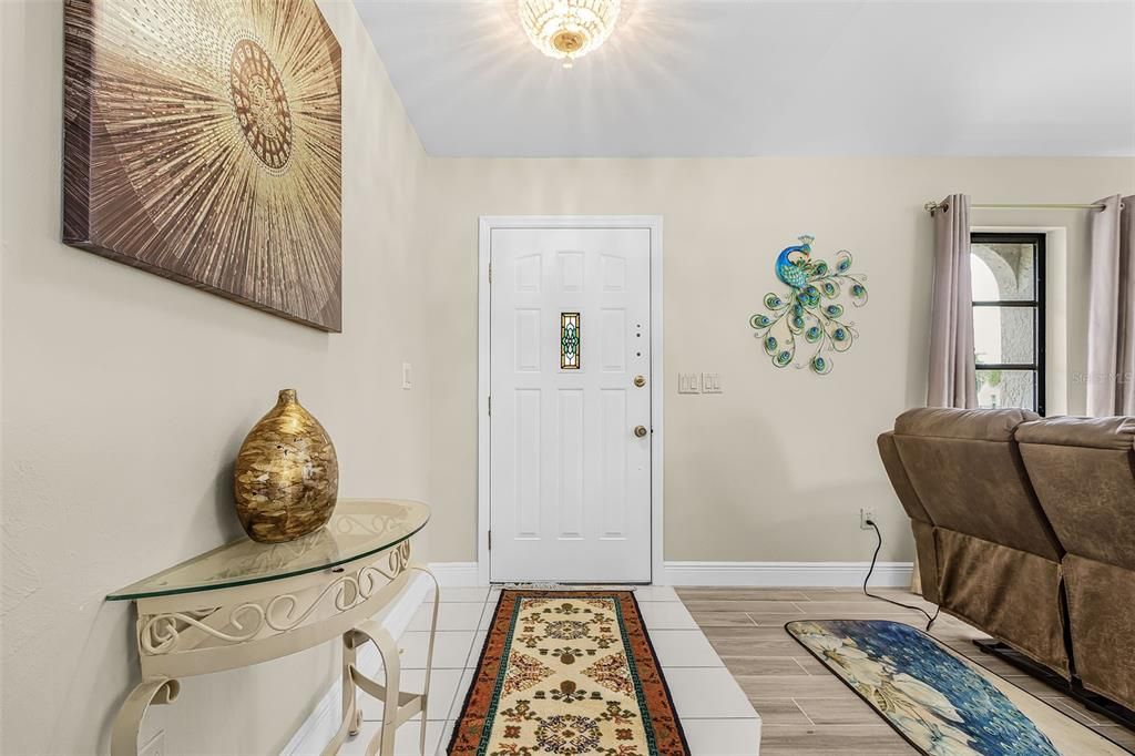 For Sale: $350,000 (3 beds, 2 baths, 1839 Square Feet)