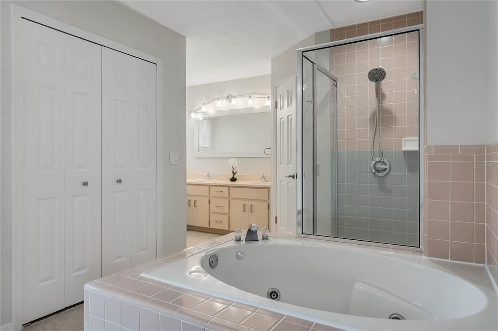 For Sale: $505,000 (3 beds, 2 baths, 1850 Square Feet)