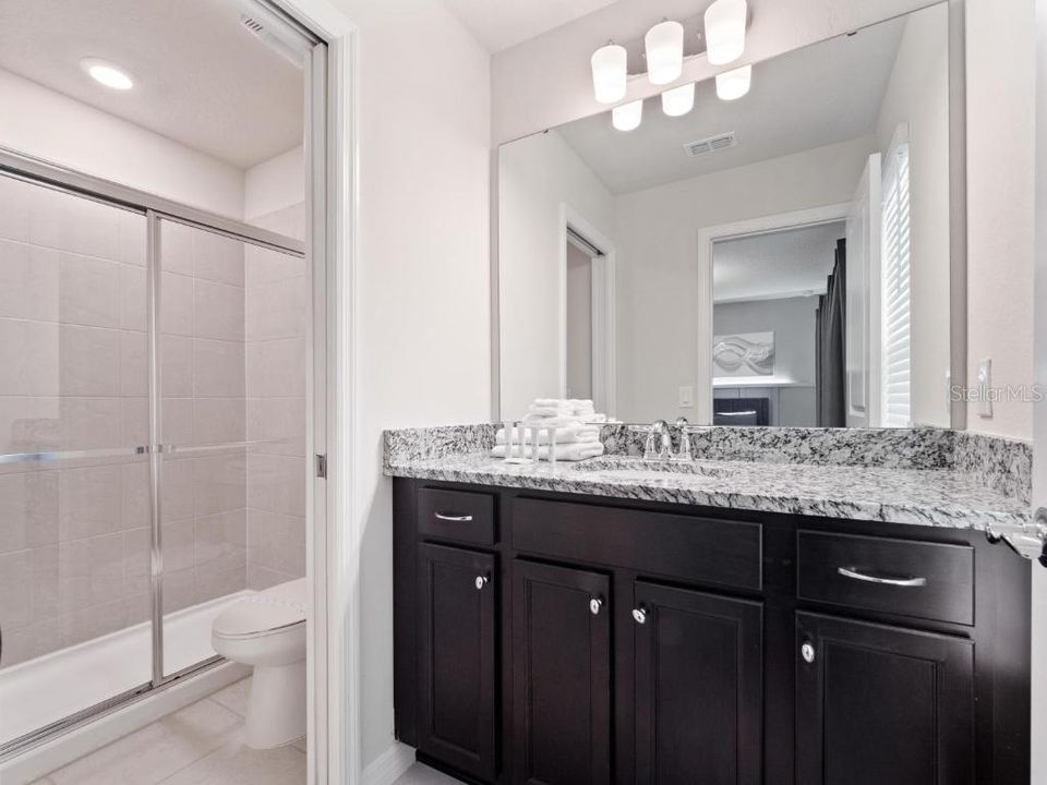 For Sale: $899,900 (10 beds, 8 baths, 4399 Square Feet)