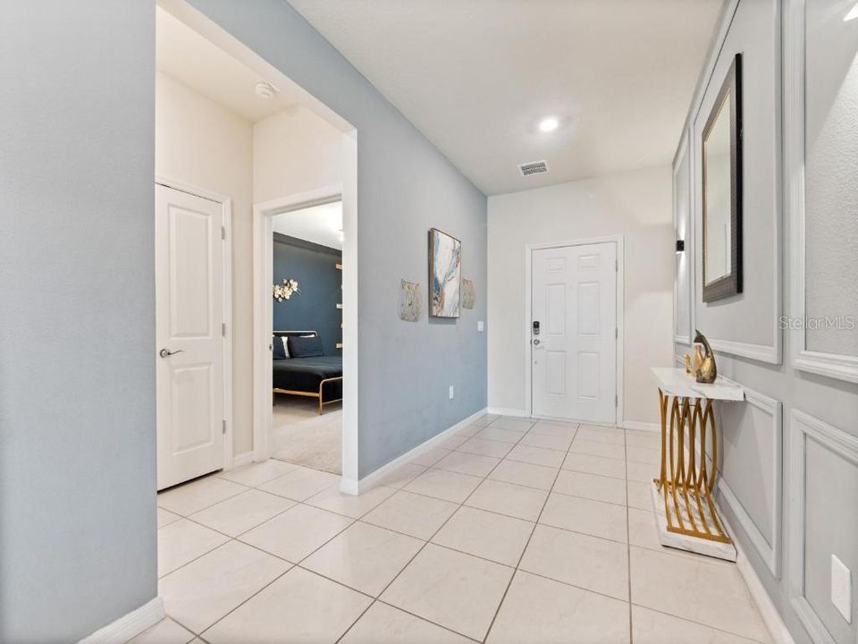 For Sale: $899,900 (10 beds, 8 baths, 4399 Square Feet)