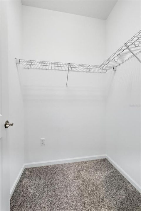 For Sale: $375,000 (2 beds, 2 baths, 1512 Square Feet)