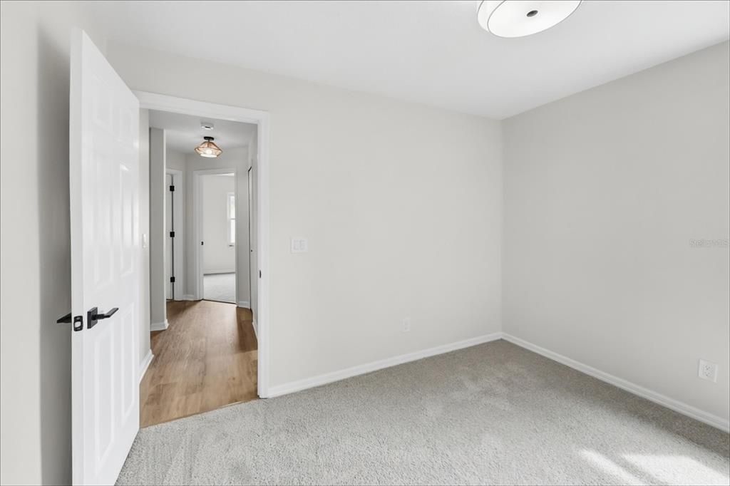 На продажу: $449,900 (3 спален, 2 ванн, 1722 Квадратных фут)