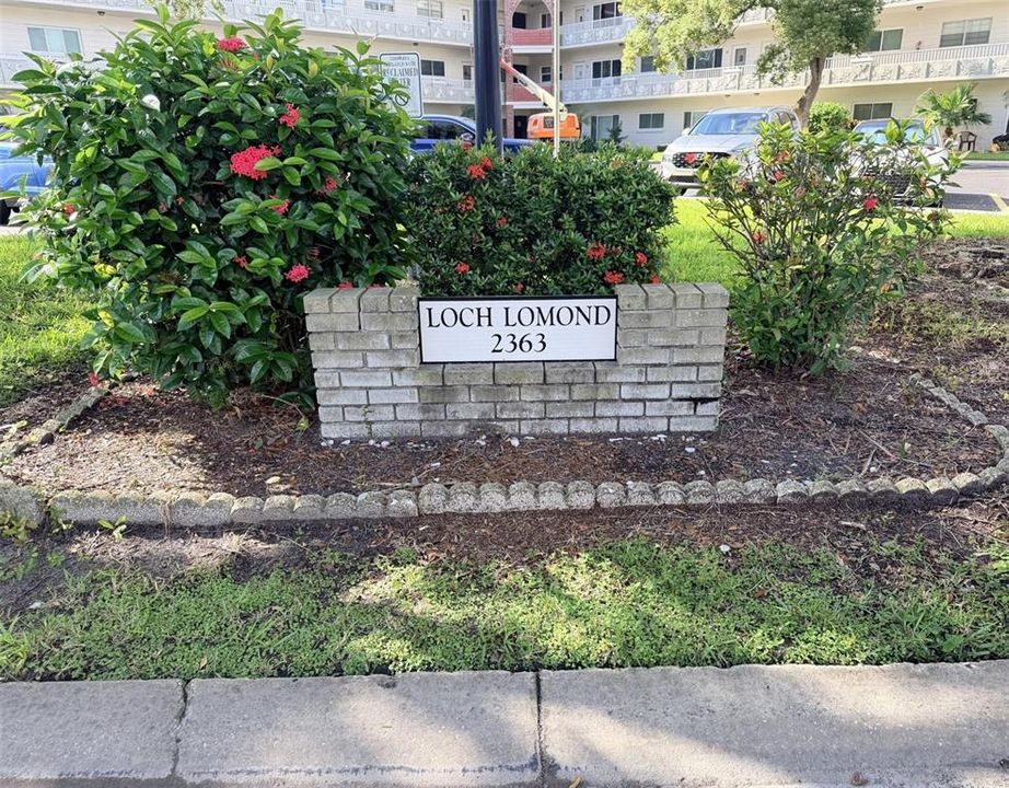 For Sale: $107,000 (2 beds, 2 baths, 1100 Square Feet)