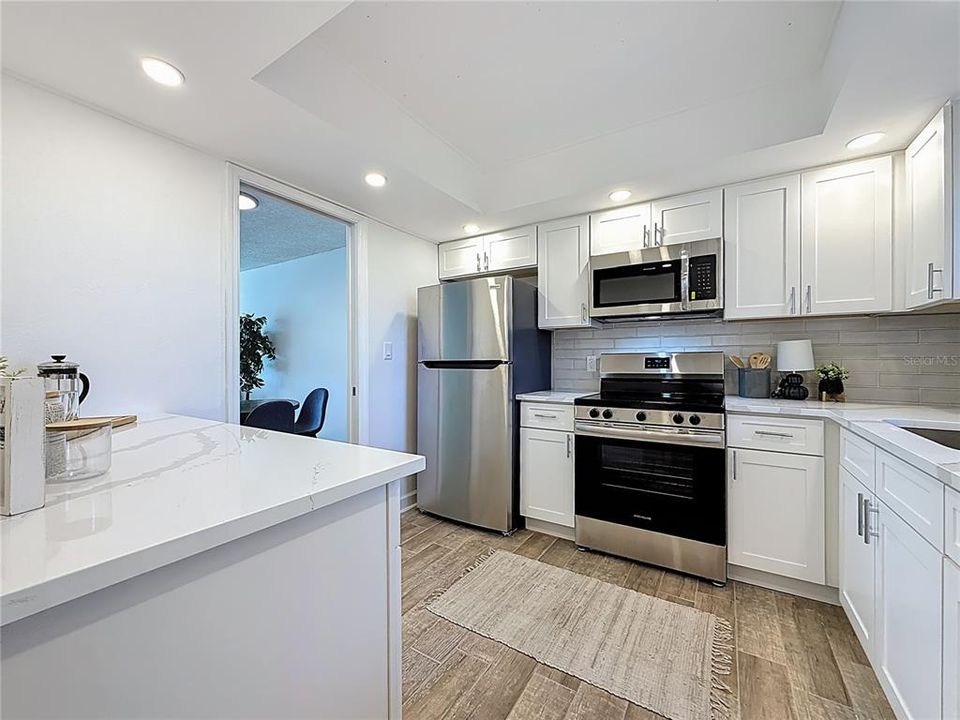 En Venta: $174,900 (2 camas, 2 baños, 1100 Pies cuadrados)