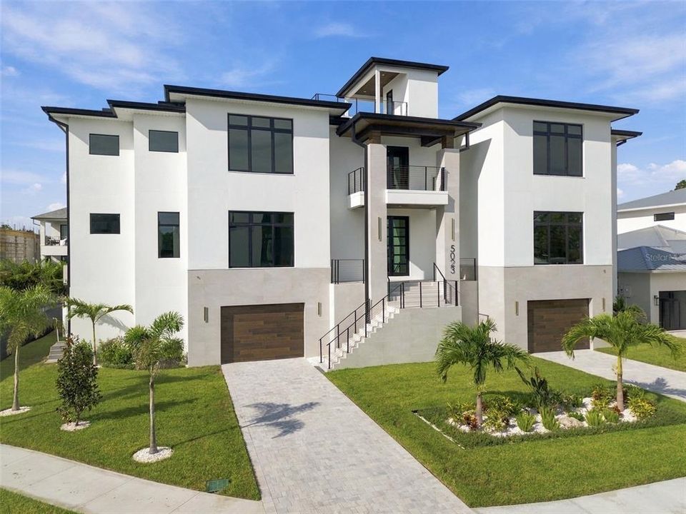 En Venta: $5,500,000 (5 camas, 5 baños, 6996 Pies cuadrados)