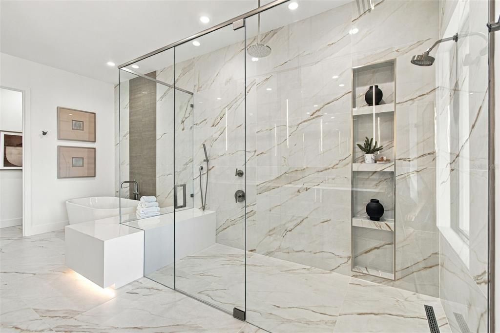 En Venta: $5,500,000 (5 camas, 5 baños, 6996 Pies cuadrados)