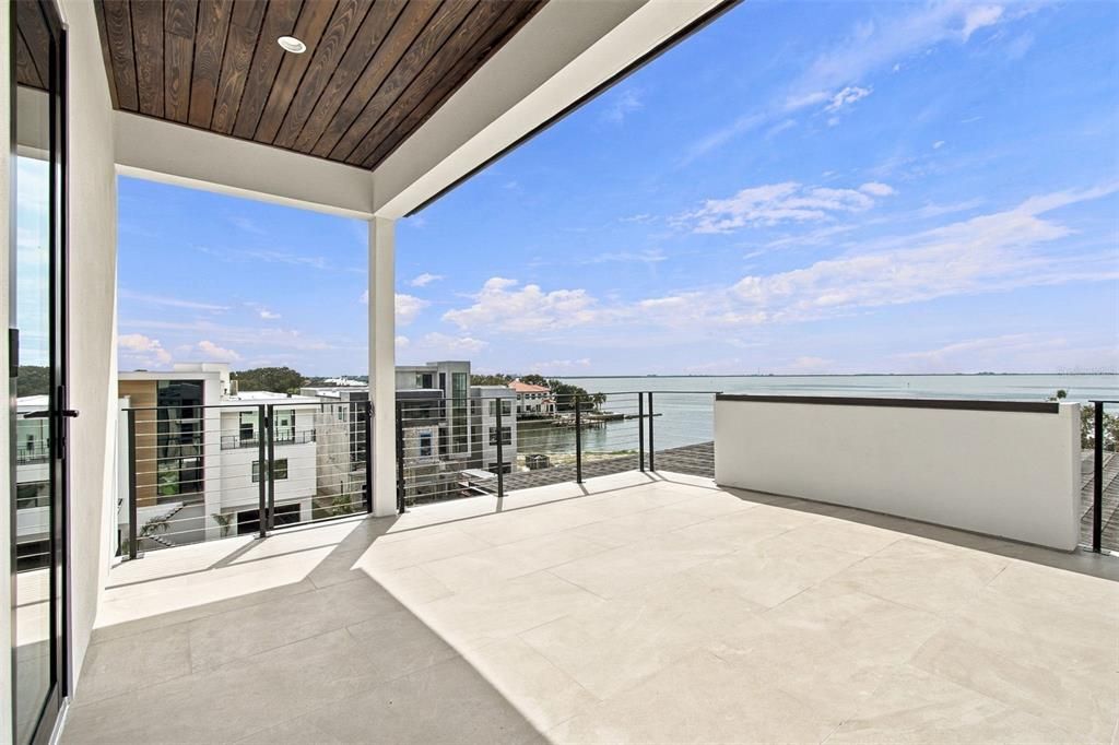 En Venta: $5,500,000 (5 camas, 5 baños, 6996 Pies cuadrados)