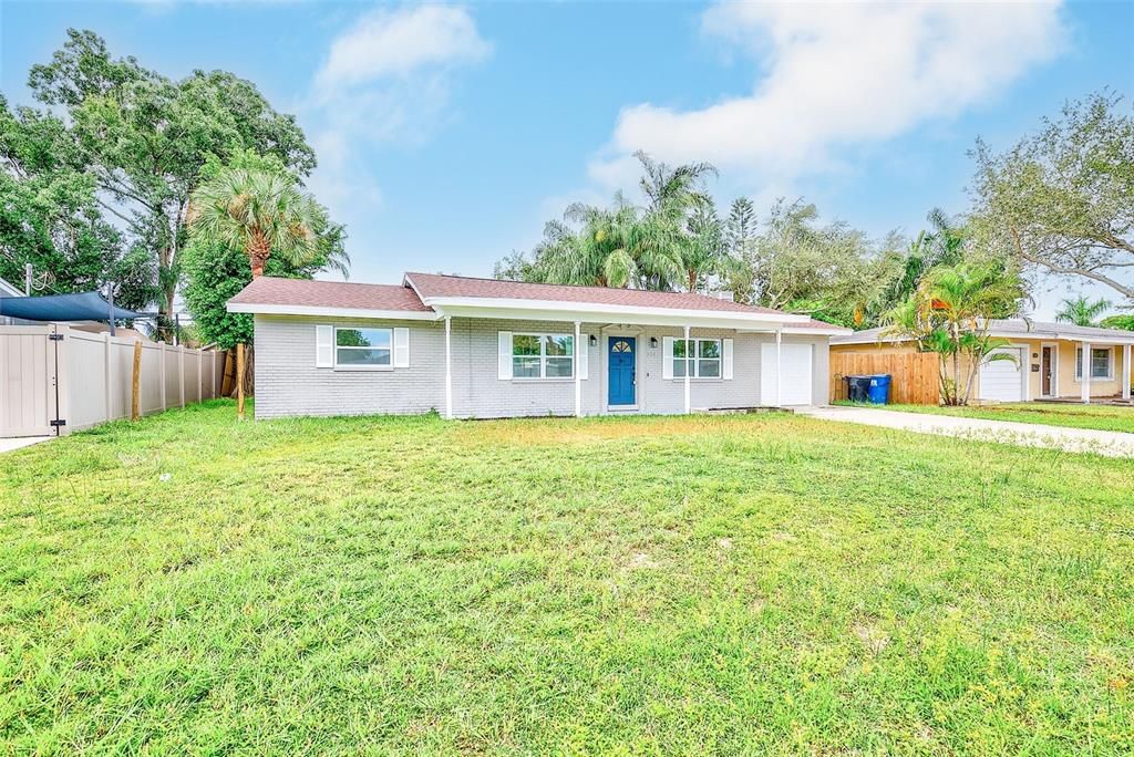 For Sale: $530,000 (4 beds, 2 baths, 1288 Square Feet)