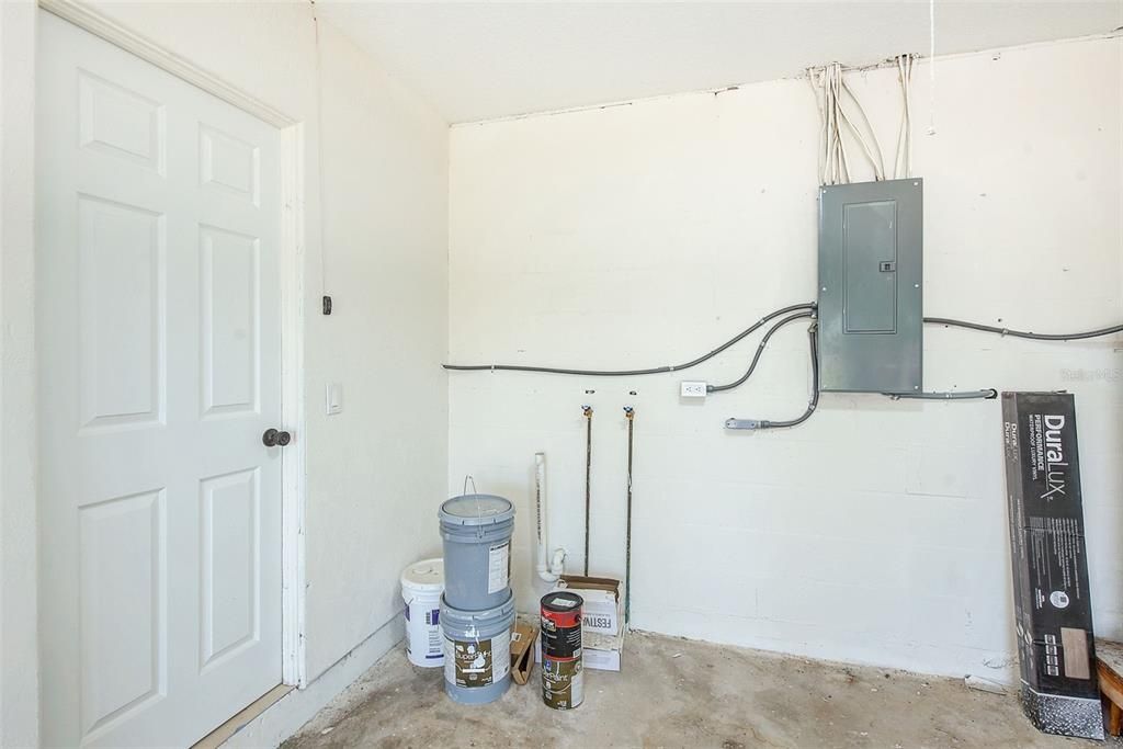 For Sale: $530,000 (4 beds, 2 baths, 1288 Square Feet)