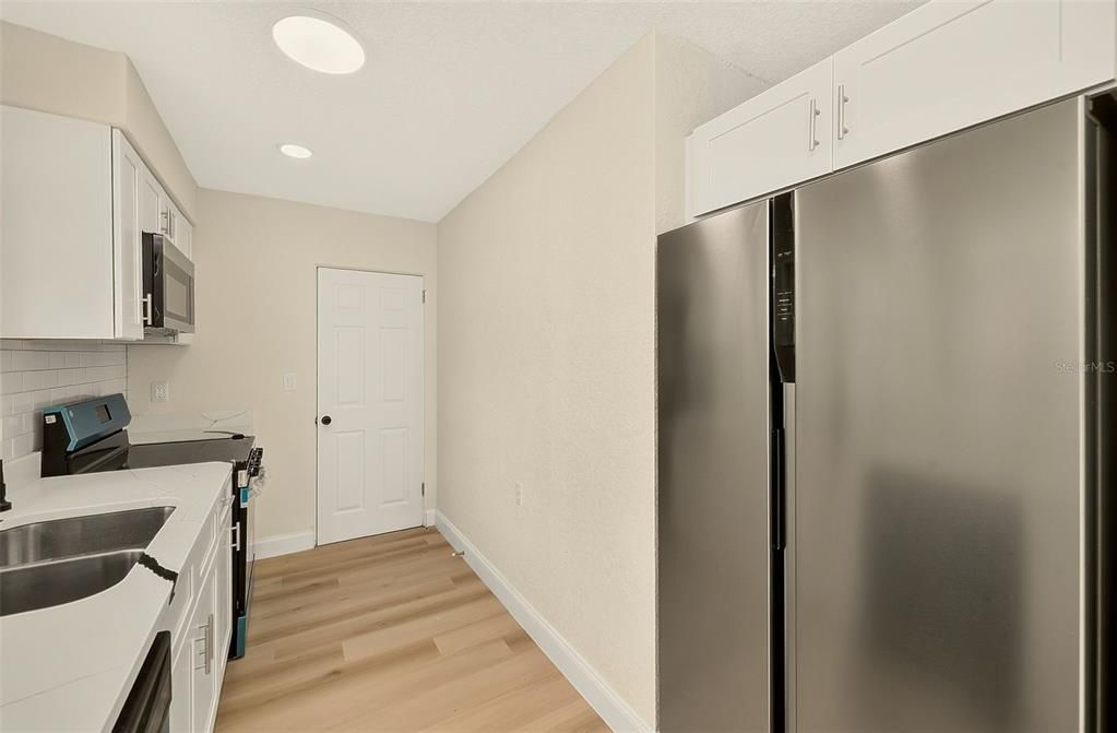 For Sale: $530,000 (4 beds, 2 baths, 1288 Square Feet)