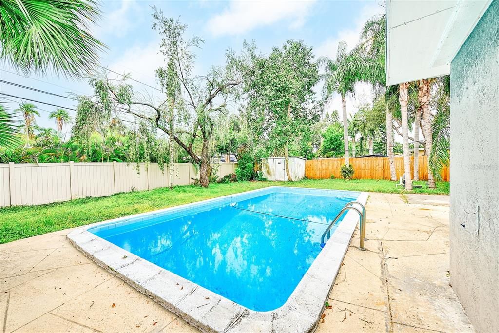 For Sale: $530,000 (4 beds, 2 baths, 1288 Square Feet)