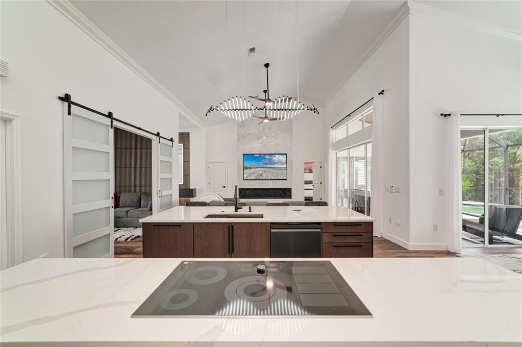 На продажу: $875,000 (3 спален, 2 ванн, 2394 Квадратных фут)