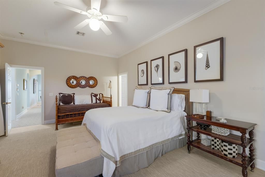 En Venta: $8,999,000 (3 camas, 4 baños, 3465 Pies cuadrados)