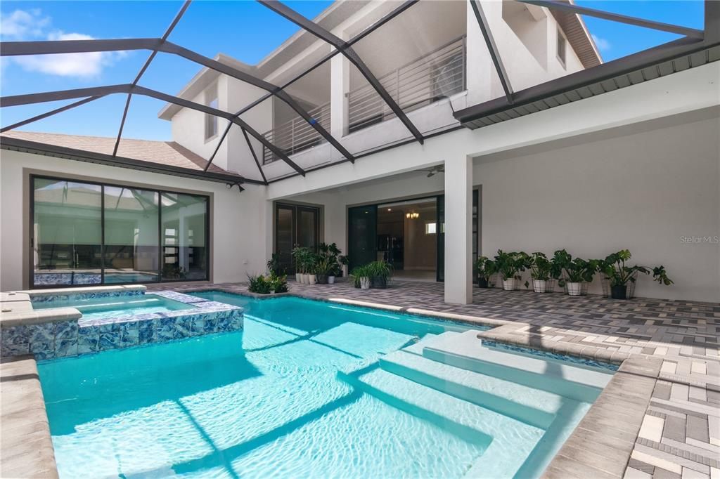 For Sale: $1,015,000 (6 beds, 4 baths, 3653 Square Feet)