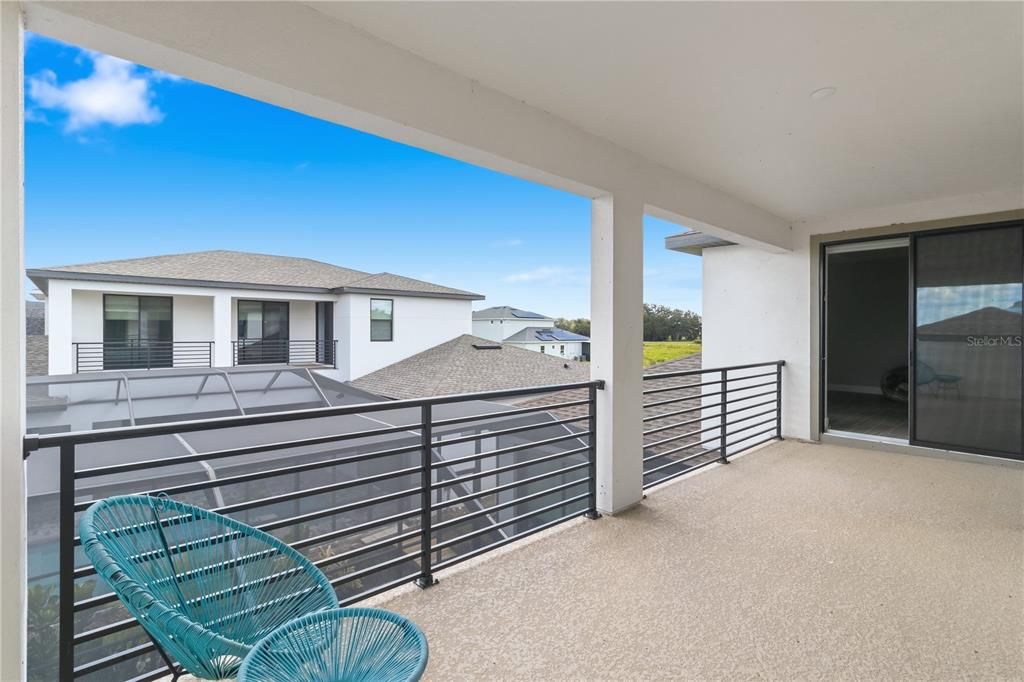 For Sale: $1,015,000 (6 beds, 4 baths, 3653 Square Feet)