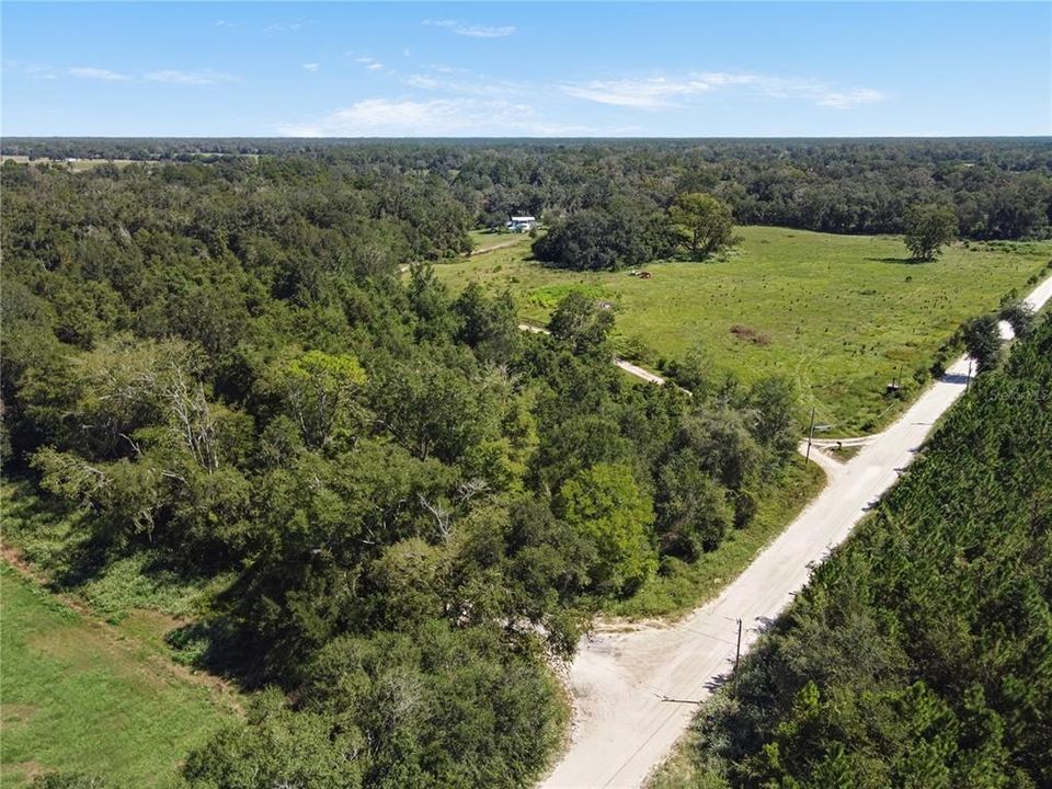 En Venta: $400,000 (19.99 acres)