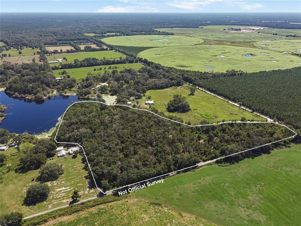En Venta: $400,000 (19.99 acres)