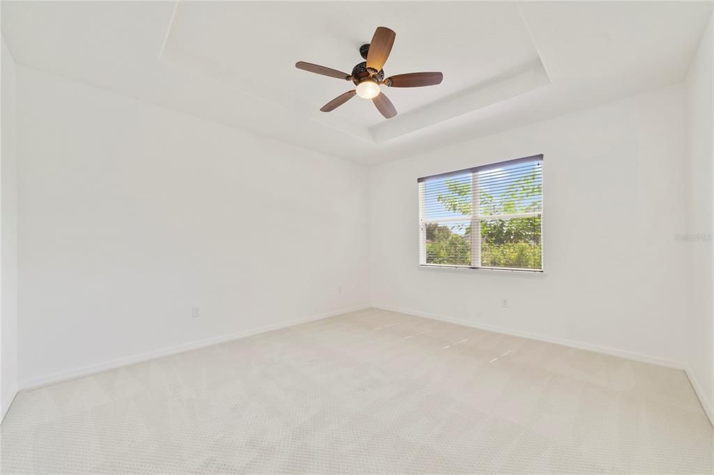 For Sale: $555,000 (4 beds, 3 baths, 2085 Square Feet)