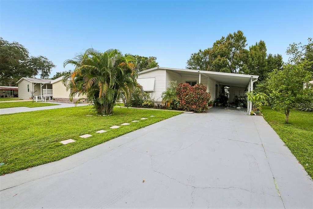 En Venta: $280,000 (2 camas, 2 baños, 1224 Pies cuadrados)